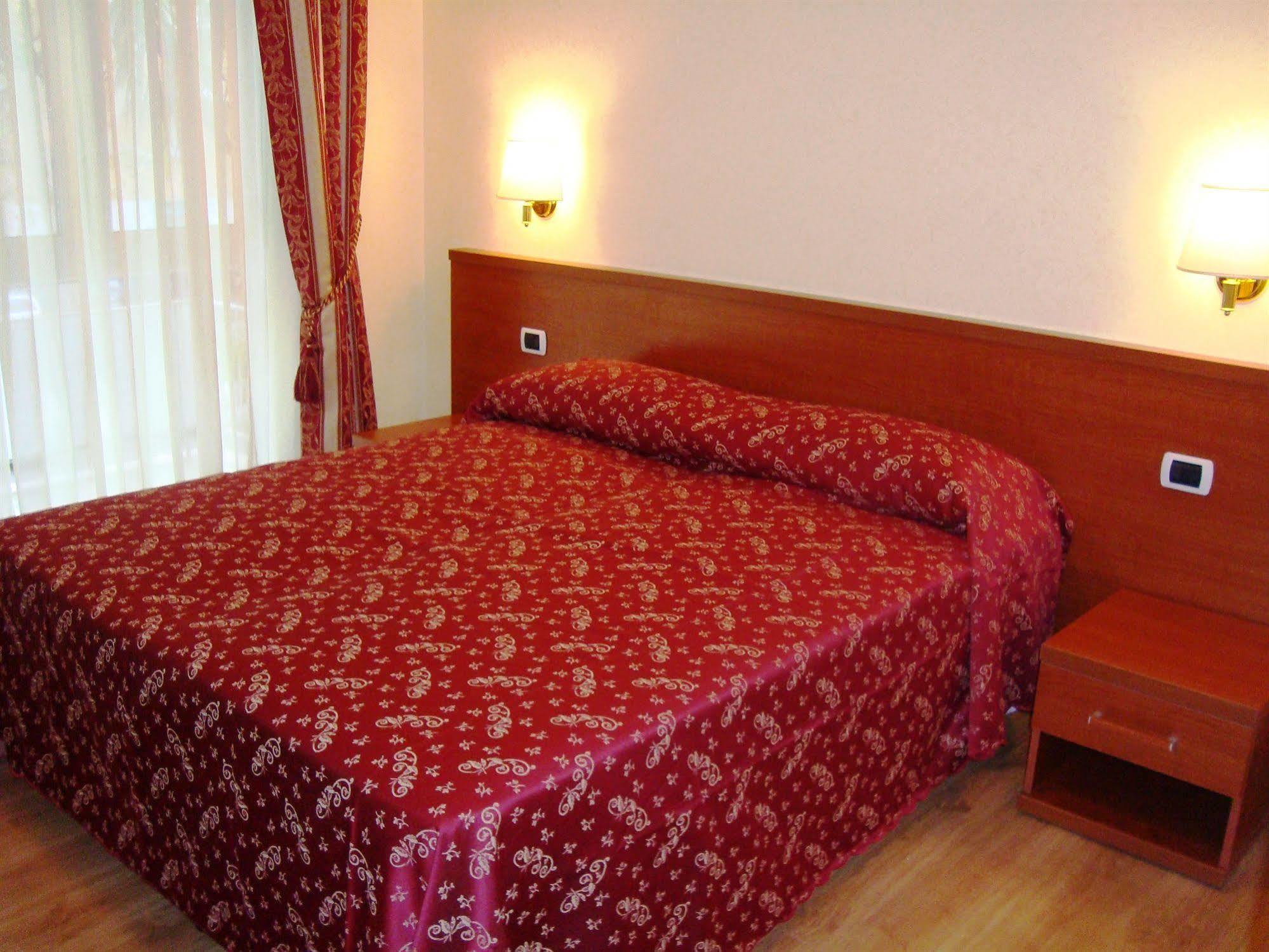 Residenza Fermi Hotel Rome Exterior photo